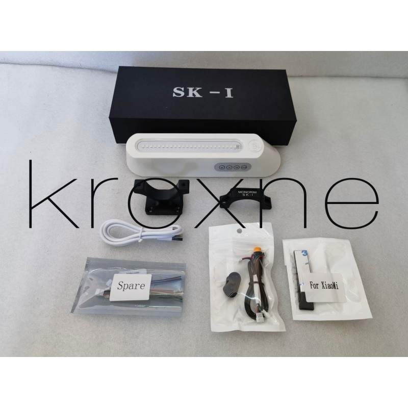 Monorim SK-I (vezető hangszóró) - motorteljesítmény-szimulátor Monorim - 3 Hangszóró motorteljesítmény-szimulátorral az elektrom