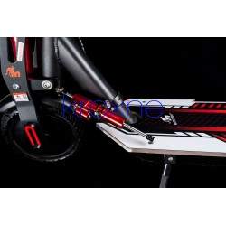 Monorim SUV S1 - akár 1000 W teljesítmény, 20 000 vagy 32 000 mah akkumulátor és 60 km/h sebesség az összes extrával. Monorim - 