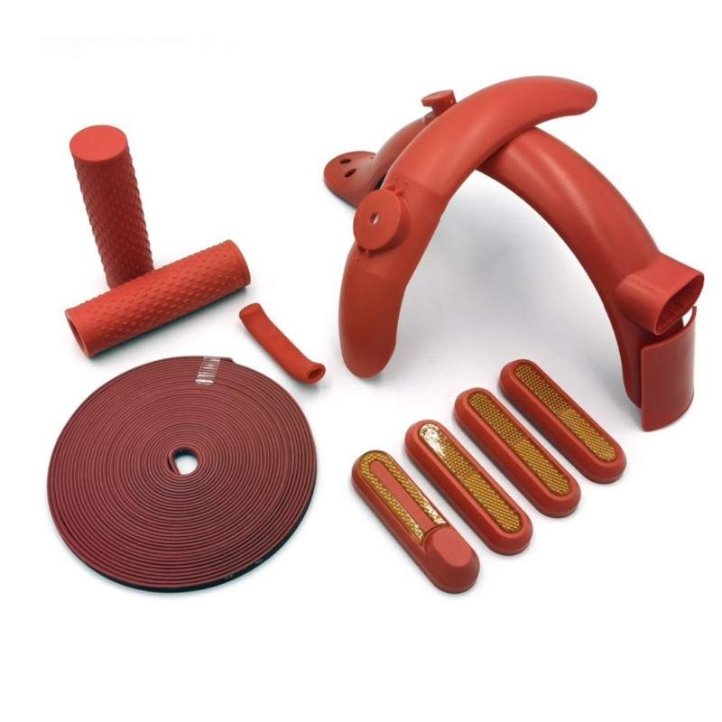 Kit de carenado con color personalizado - guardabarros más extras - diseño luz trasera estandar y grande.  - 7 Kit de carenado c