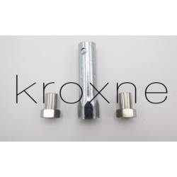 Verlengde moeren en verlengde bouten om de motor met schijfrem op de MR1 of DMR1 achtervering te monteren Monorim - 3 
Installee