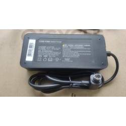 Zaryadnoye ustroystvo dlya elektrovelosipedov QiCycle EF1 i Qicycle EF2 — zaryadnoye ustroystvo dlya akkumulyatora Xiaomi - 4 Za