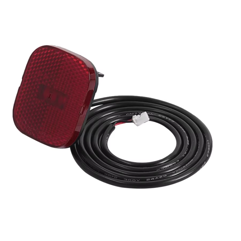 Hátsó sárvédő lámpa Segway F2, F2 Plus, F2 Pro vagy hasonlókhoz Segway - Ninebot - 1 Hátsó sárvédő lámpa Segway F2, F2 Plus, F2 