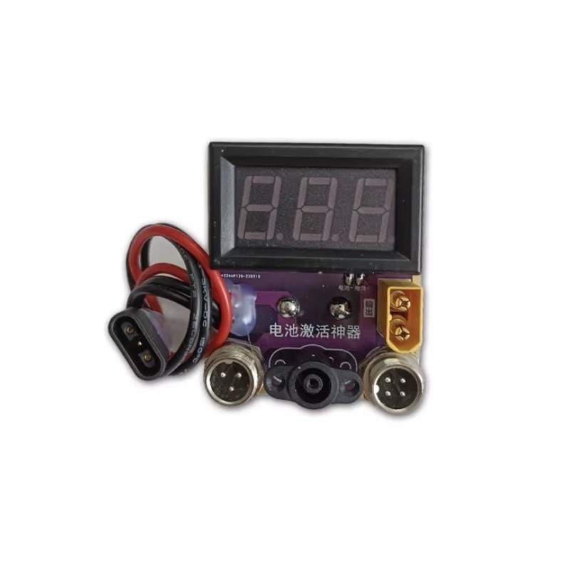 Instrument dlya remonta, balansirovki i reaktivatsii litiyevykh akkumulyatorov KROXNE - 1 Instrument dlya remonta, balansirovki 